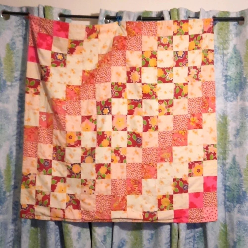 Vintage quilt beautiful 70's patches girls baby blanket small approx 3.5 ft sq
